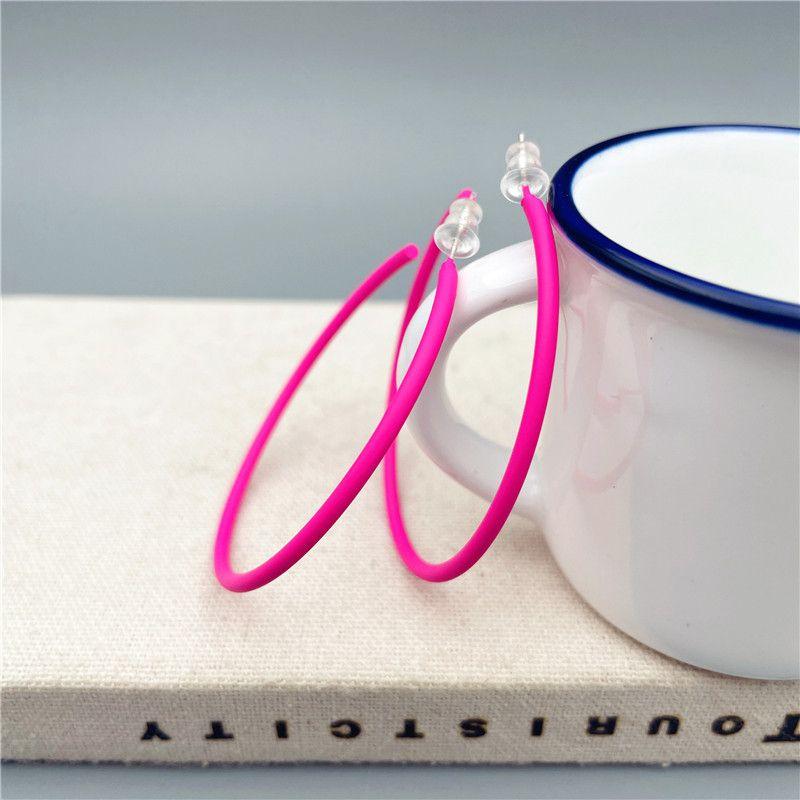 

Sterling Silver Needle Night Club Style Fashion Rubber Rubber Effect Paint Fluorescent Color Big Hoop Earrings Elegant Fancy Ear Ring Female Rose Red 5cm (Silver Needle)