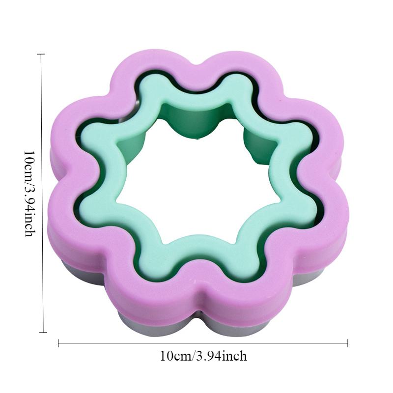 

Sandwich Cutters for Kids Set with Sealer DIY Cookie Bread Mold Cutter Shapes Christmas Tree Sandwich Makers Lunch Bento Box