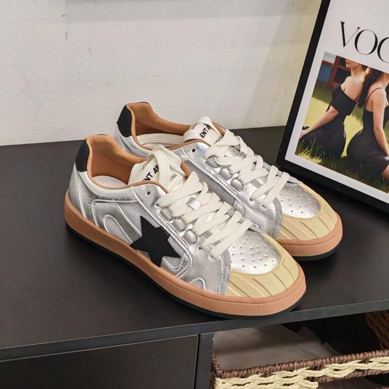 

Стильная и легкая доска с плоским дном, полированной резиновой головкой, универсальная, в стиле ретро, на шнуровке 40 серебряный