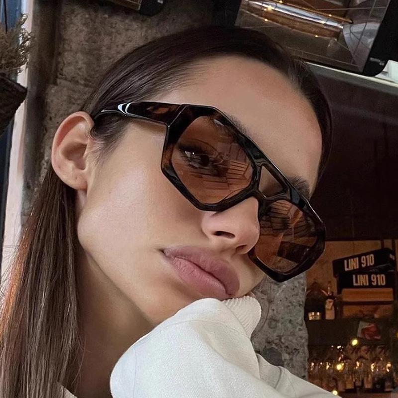 Vintage Double Bridges Sunglasses Women Men Thick Frame Eyewear Female Fashion Polygon Sun Glasses Leopard Blue UV400 Glasses