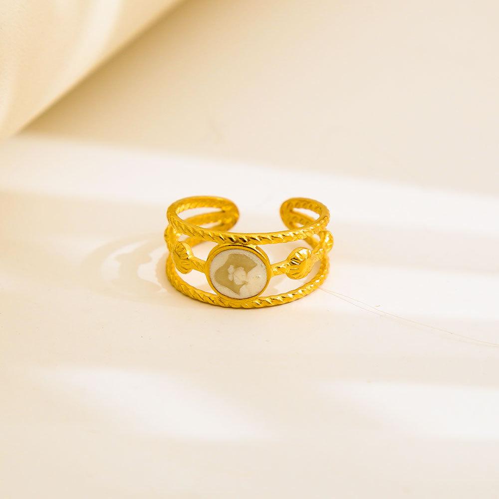 

Bohemia Retro Gold Color Stainless Steel Artificial Pearl Shell Cameo Green Opal Stone Open Adjustable Rings for Women Jewelry resizable