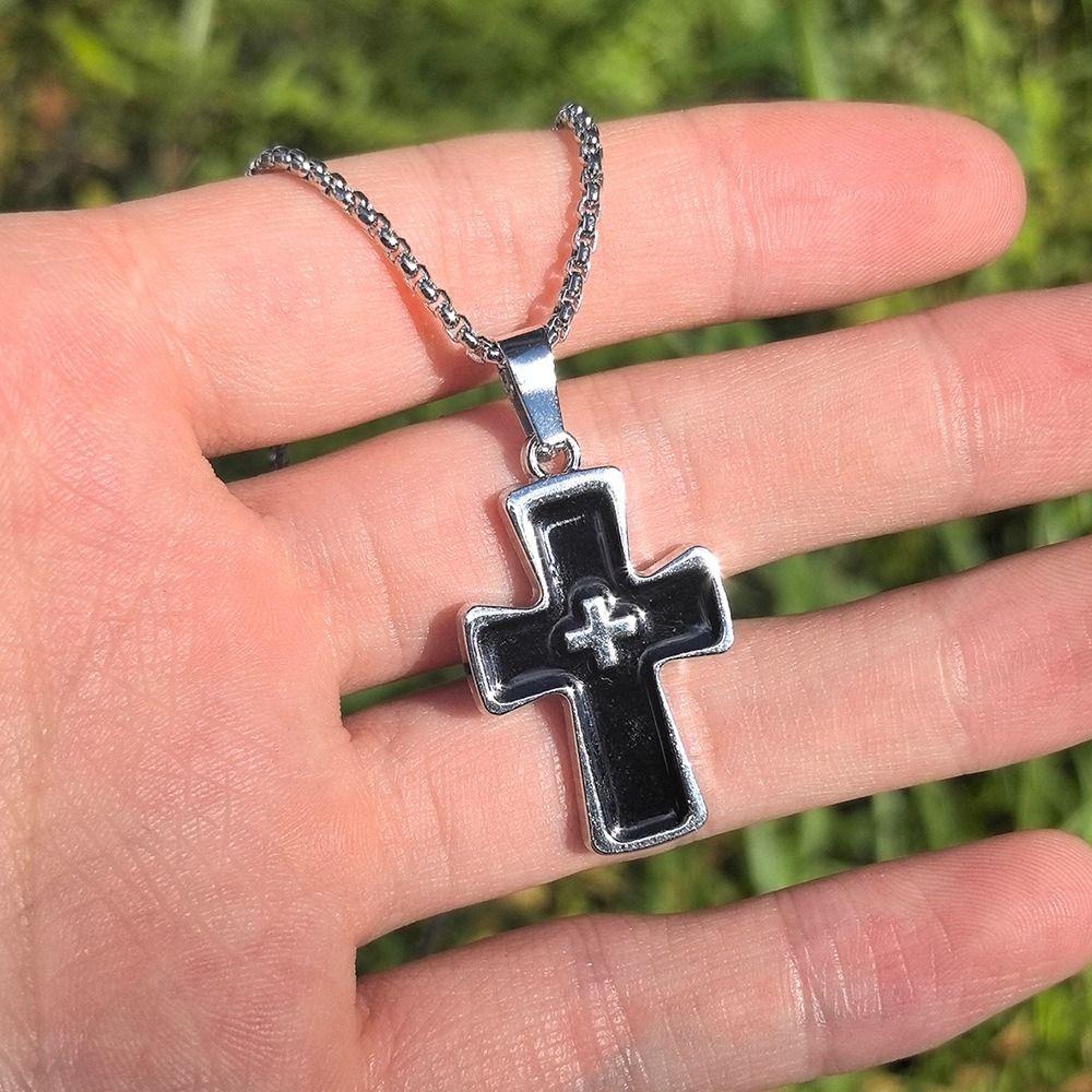 4PCS Gothic Style Cross Necklace Set Prayer Crucifix Pendant Chain Thorn Love Necklace Set Church
