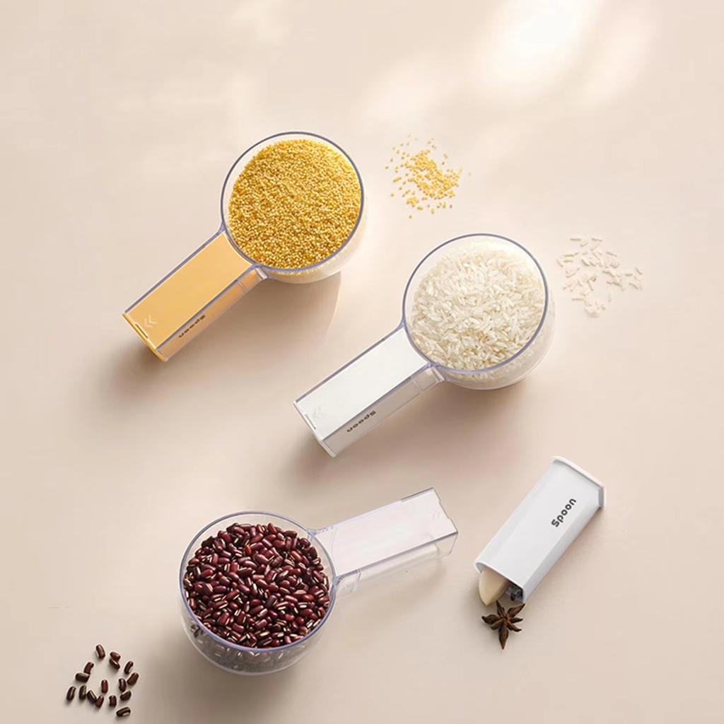 Food Grade Measuring Scoop for Rice Flour Multi Purpose Kitchen Scoop for Measuring Grains Powder and Bulk Ingredients Durable Plastic Material