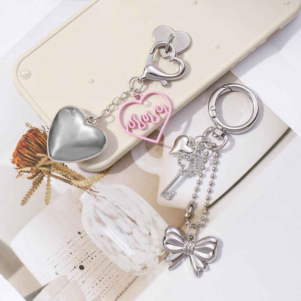 Veelzijdige Strass Strik Hart Bedel Sleutelhanger voor Mobiele Telefoons