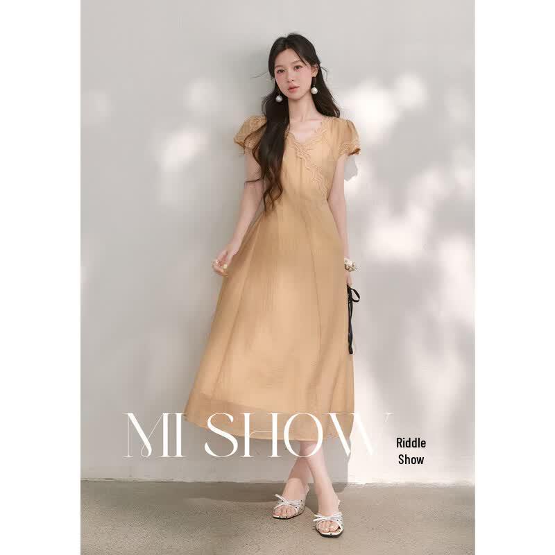 Retro Wave Lace V-Neck Long Dress