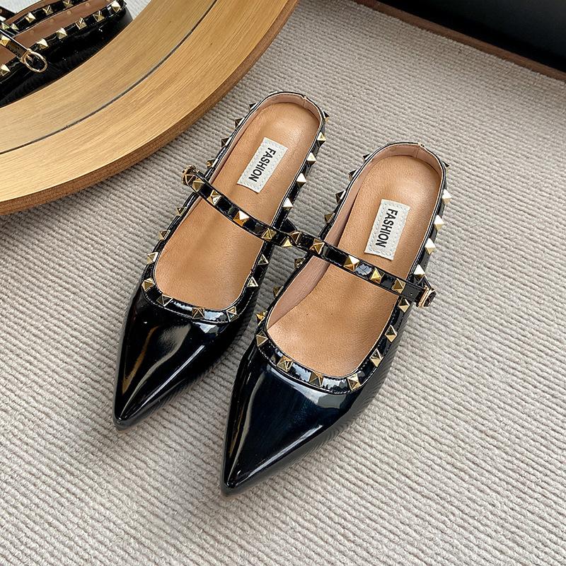 

Модные популярные женские туфли на все случаи жизни, черные туфли на высоком каблуке, женская обувь с заклепками, женская одежда больших размеров, обувь с заостренным носком 35