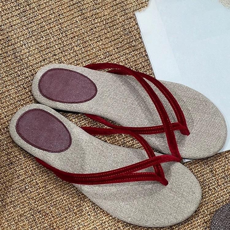 Cowhide version~ Niche beach vacation flat-bottomed flip-flops women's sandals