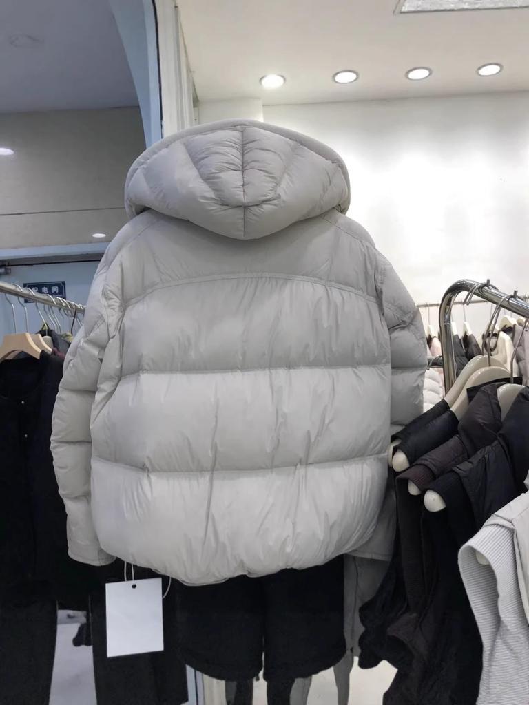 2025 Winter New Arrival Women's Hooded Puffer Jacket: Solid Color, Loose, Fluffy, Versatile, Fashionable Outerwear