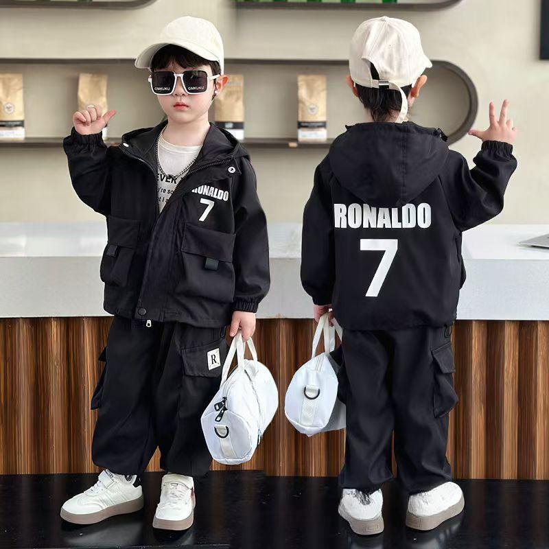 Boys' Spring and Autumn Suits Handsome Baby Jackets Children's Tooling Two-piece Suits