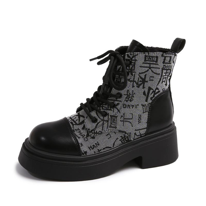 

Осенне-зимние европейские и американские стильные короткие ботинки на шнуровке, удобные, с толстой подошвой и принтом 40 серый