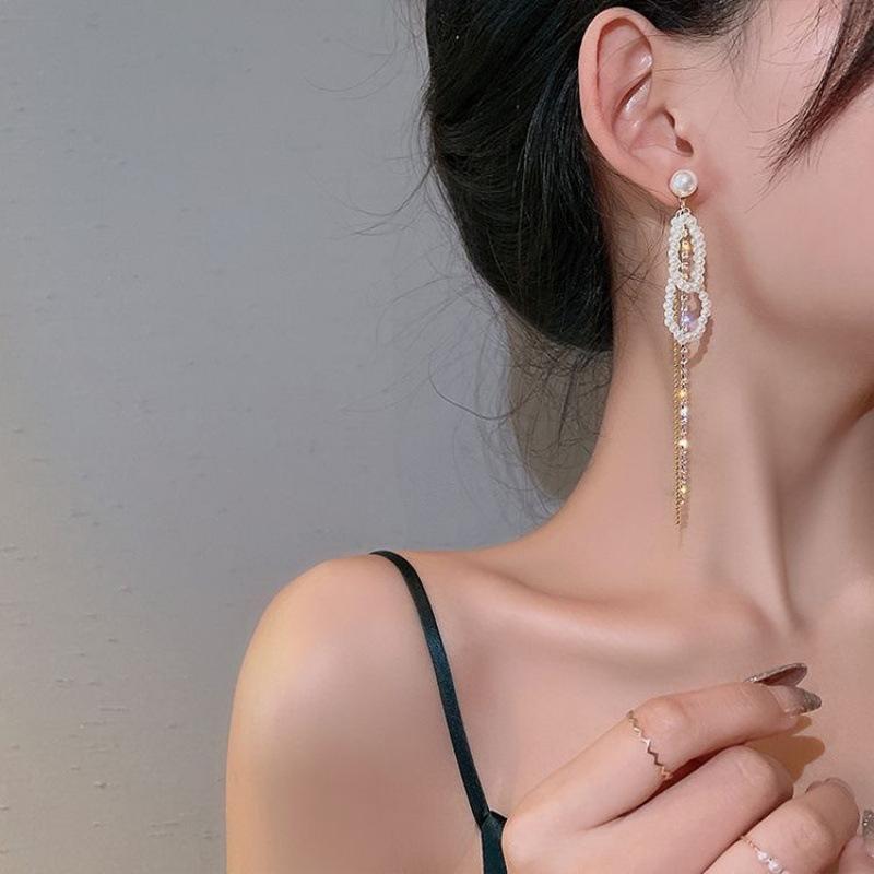 Super fairy temperament fringed pearl earrings women, retro Hong Kong style long fringed earrings Internet celebrity earrings