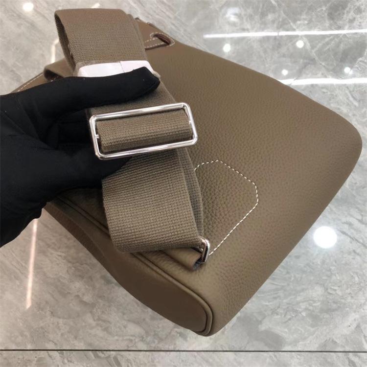 Sac de poitrine et sac à bandoulière unisexe en cuir véritable style collège