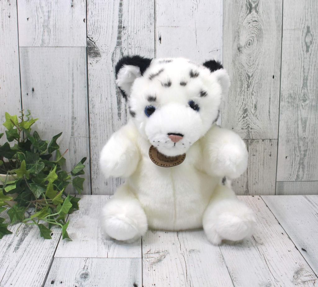 Real Spot White Tiger