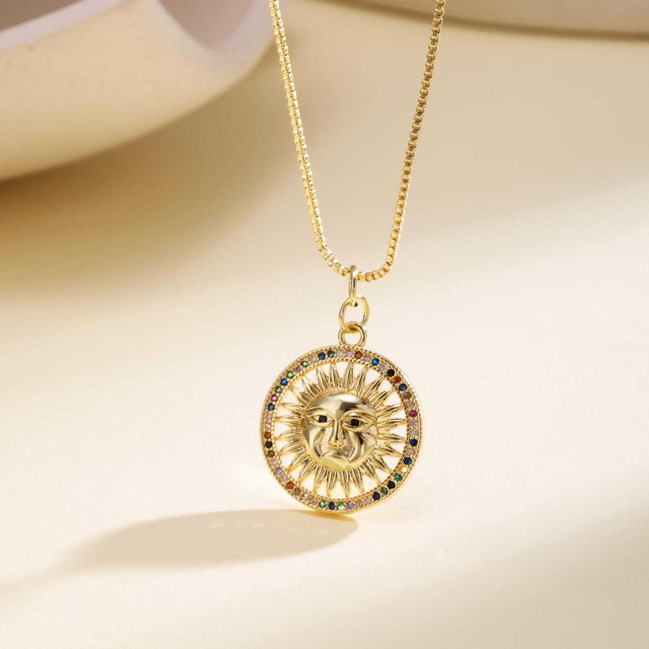 

Nidin New Retro Gothic Style Sun/Portrait/Crown Pendant Necklace For Women Men Copper Inlaid Crystal Zircon Link Chain Jewelry