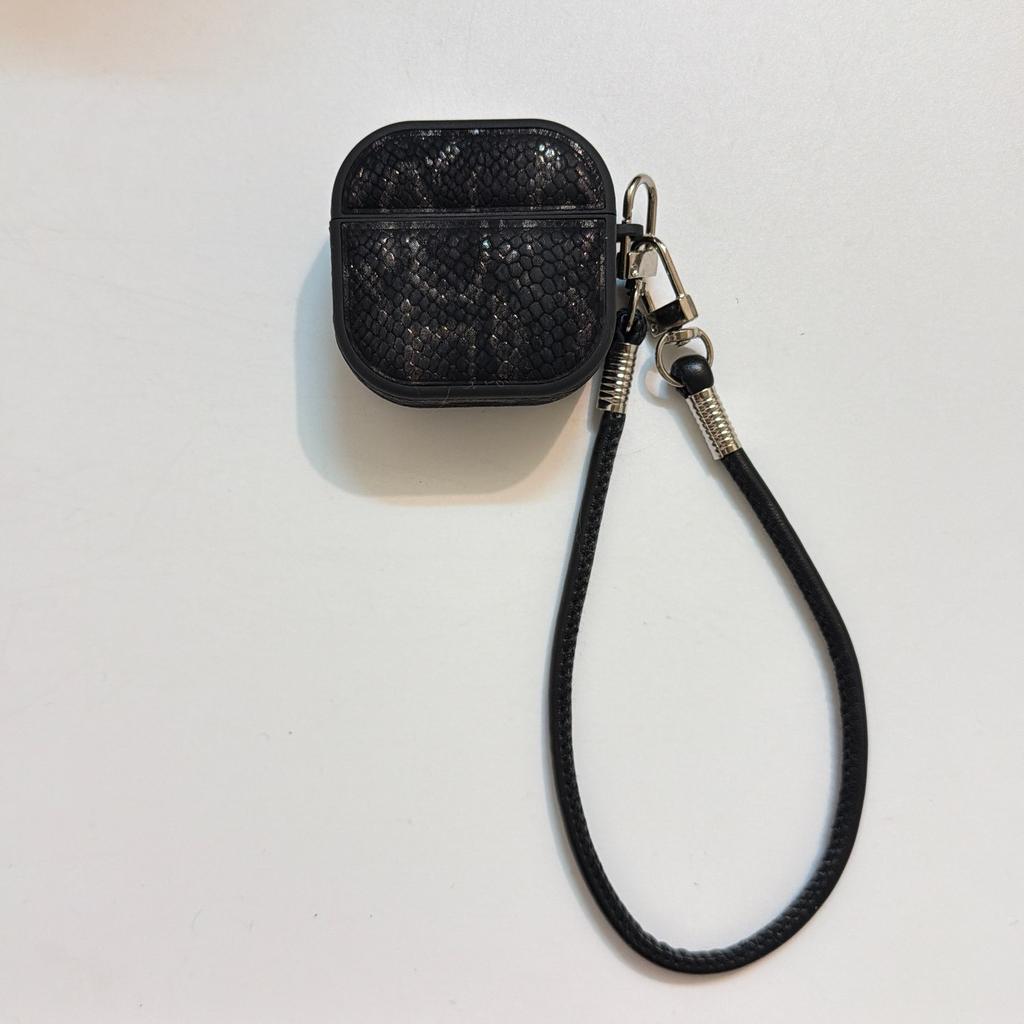 Popular Korean Snakeskin Pattern Is Suitable for AirPods New 1st Generation Bluetooth Headset 1 Protective Cover Pro/pro1 Portable 1st Generation