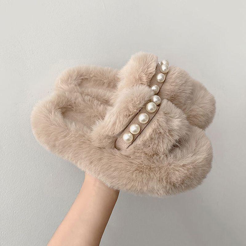 ins fluffy slippers women's autumn and winter wear 2025 new Internet celebrity fluffy plush thick bottom heightened one-word cotton tow