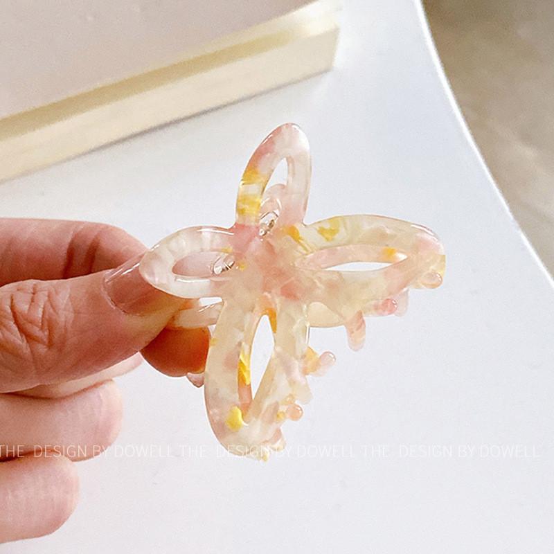 Chic And Trendy Mini Butterfly Hair Claw Clip In Acetate For Fashionable Women