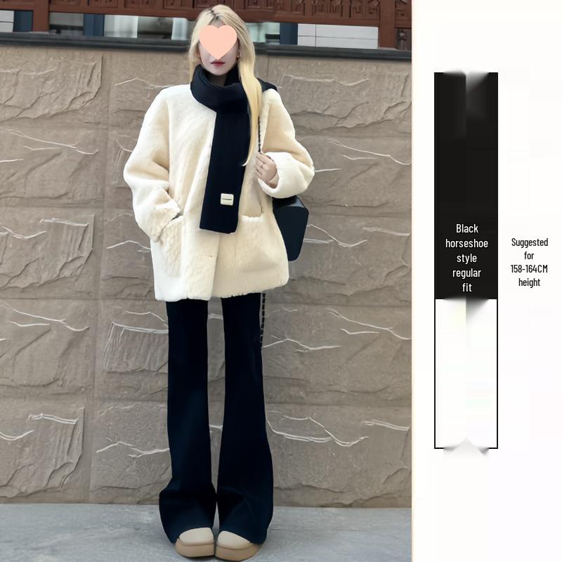 Damen Schwarze Fleecegefütterte High-Waist Schlankmachende Schlaghose für Herbst/Winter 2025