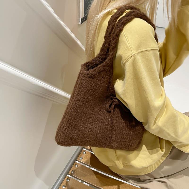 Fabric Solid Bow Shoulder Bags Autumn/winter New Large Capacity Women's Bags 2026  Sweet Versatile Women's Handbags