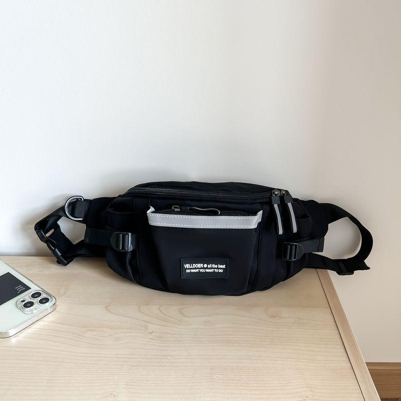 

Germany 2025 New Chest Bag Messenger Bag Men s and Women s Waist Bag Mobile Phone Bag Dumpling Bag Sports Canvas Shoulder Bag Black single pack