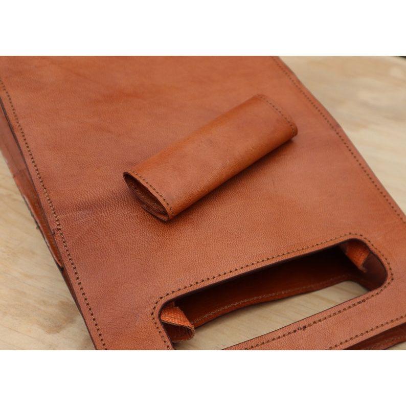 Vinkorg i läder: Resfodral för 2 flaskor | Unik design | Skyddande insats för flaskor | Handgjord