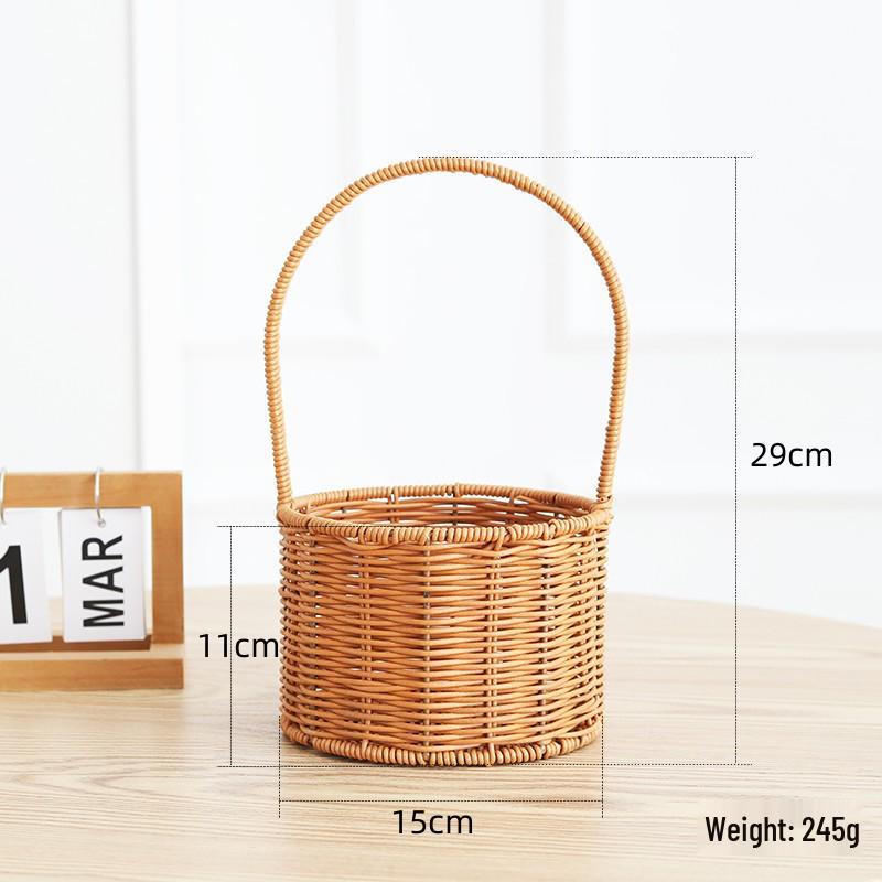 Handheld Woven Rattan Basket: Ideal for Flowers, Fruit, Gifts, Storage, and Souvenirs - Perfect for Flower Shops and Children's Day Celebrations.