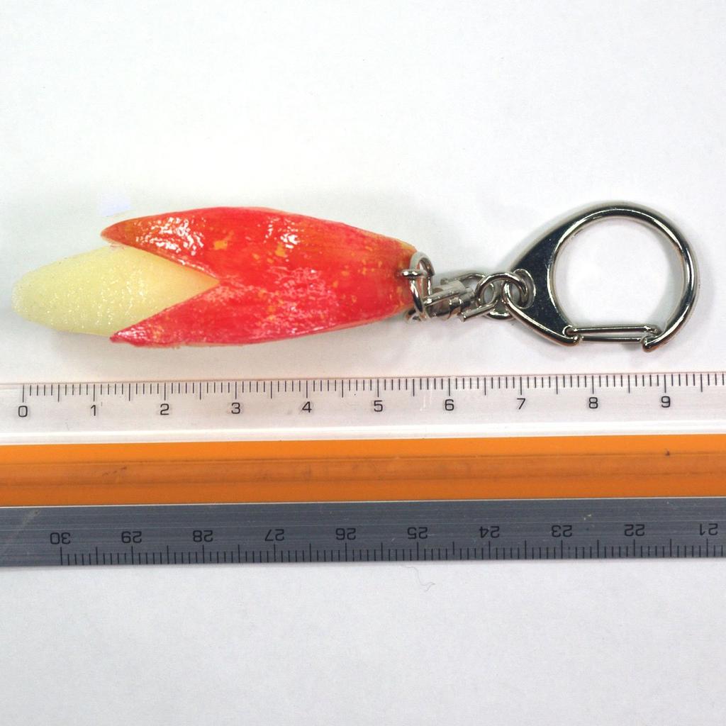 Food sample keychain Bunny apple that looks like it could be eaten 159OK -