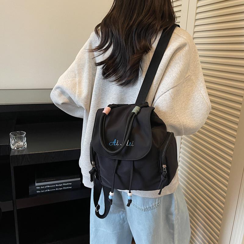 Modischer Canvas-Rucksack für Damen mit Magnetverschluss und strapazierfähigem Material für den täglichen Gebrauch