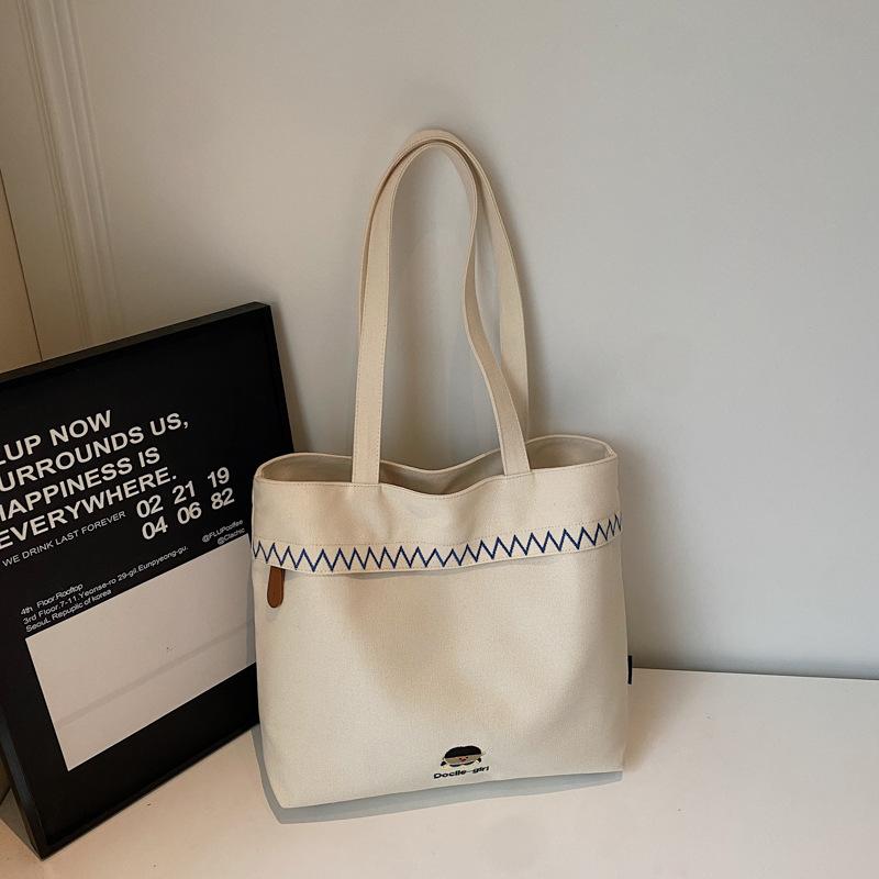 

Fashionable, Simple, Large-capacity Single-shoulder Bag with A Niche Design Sense, Tote Canvas Bag бежевый