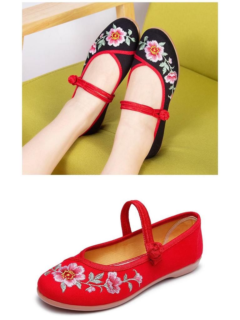 Old Beijing Women's Embroidered Cloth Shoes, Non-Slip Flat Hanfu Style with Beef Tendon Sole