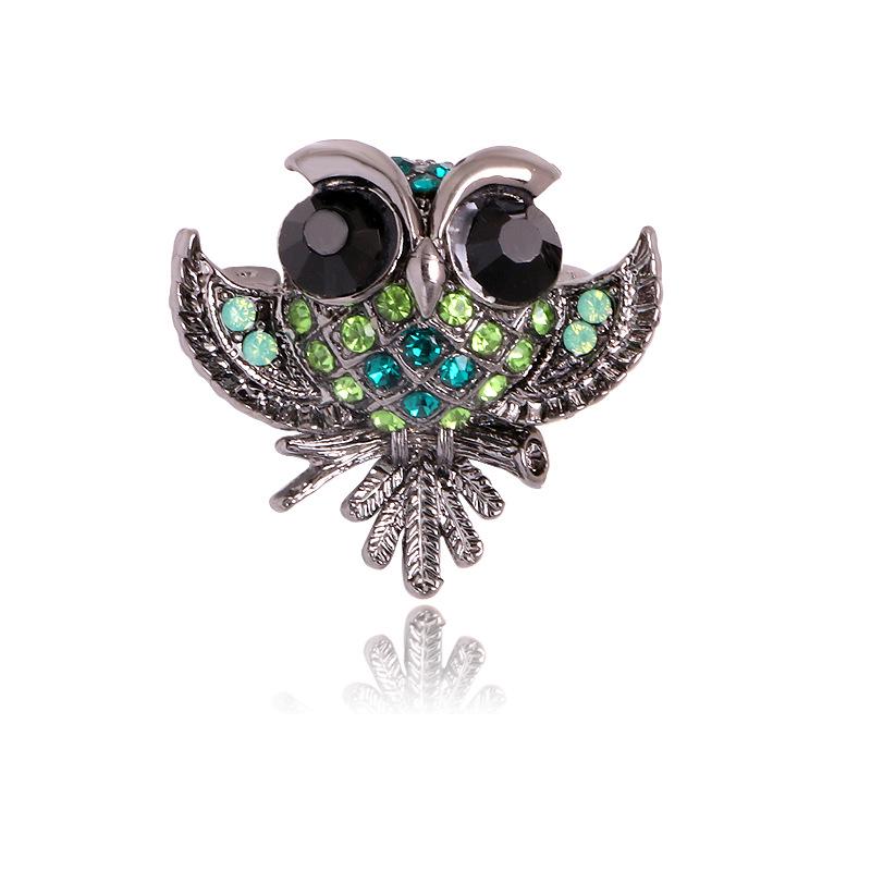 Charming Owl Rhinestone Brooch: Versatile Animal Corsage for Clothing and Bags