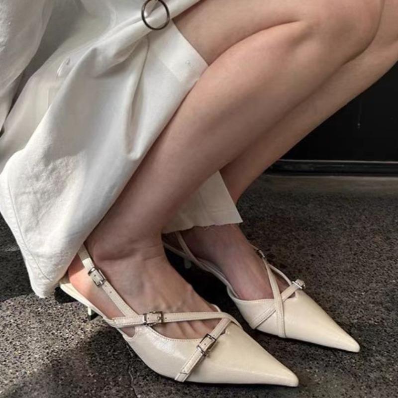 

Модные сандалии Baotou Весна Новые Остроносые С мелким вырезом Металлическая пряжка А-образные Противоскользящие Износостойкие Туфли на низком каблуке 41 темно серый