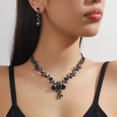 Bridal Jewelry Set: Necklace and Earring Set for Women's Evening Gowns  Wedding Outfits  and Ladies' Chains - High-end Fashion Jewelry