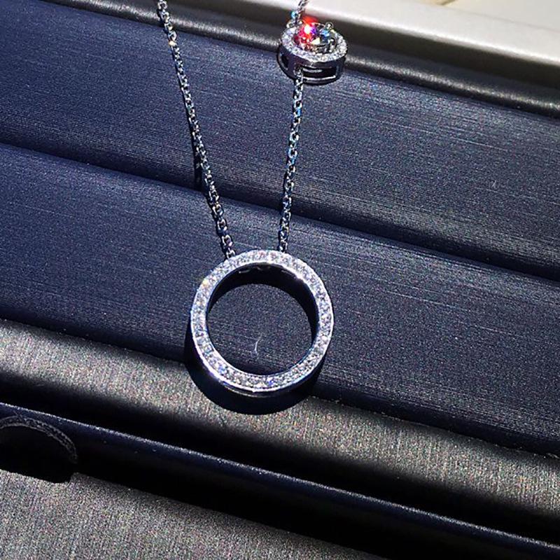 Korean Style Women's Necklace: Double Ring with Diamonds, Simple Luxury Design, Versatile Clavicle Chain Accessory