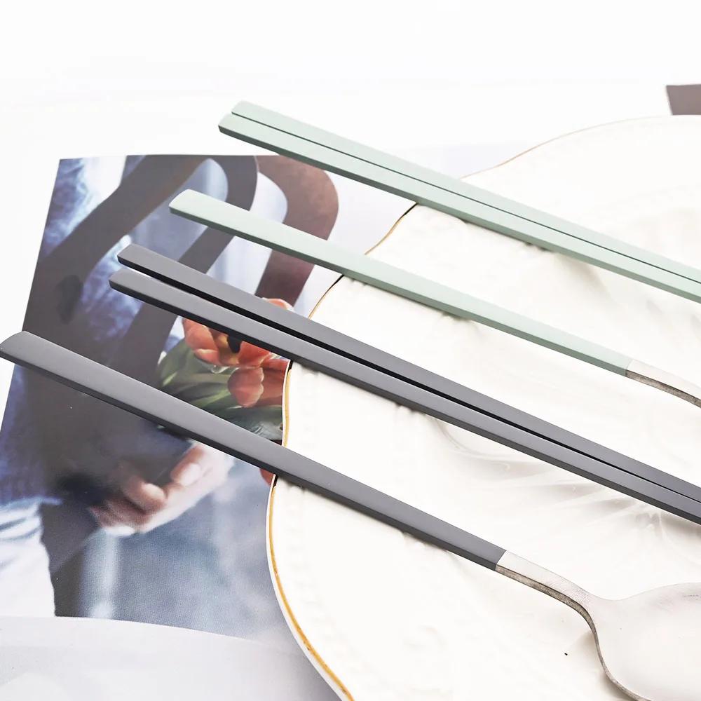 8Pcs Korean Dinnerware Set Silver High Quality Stainless Steel Flatware Set Matte Dinner Spoon Chopsticks Tableware Cutlery Set