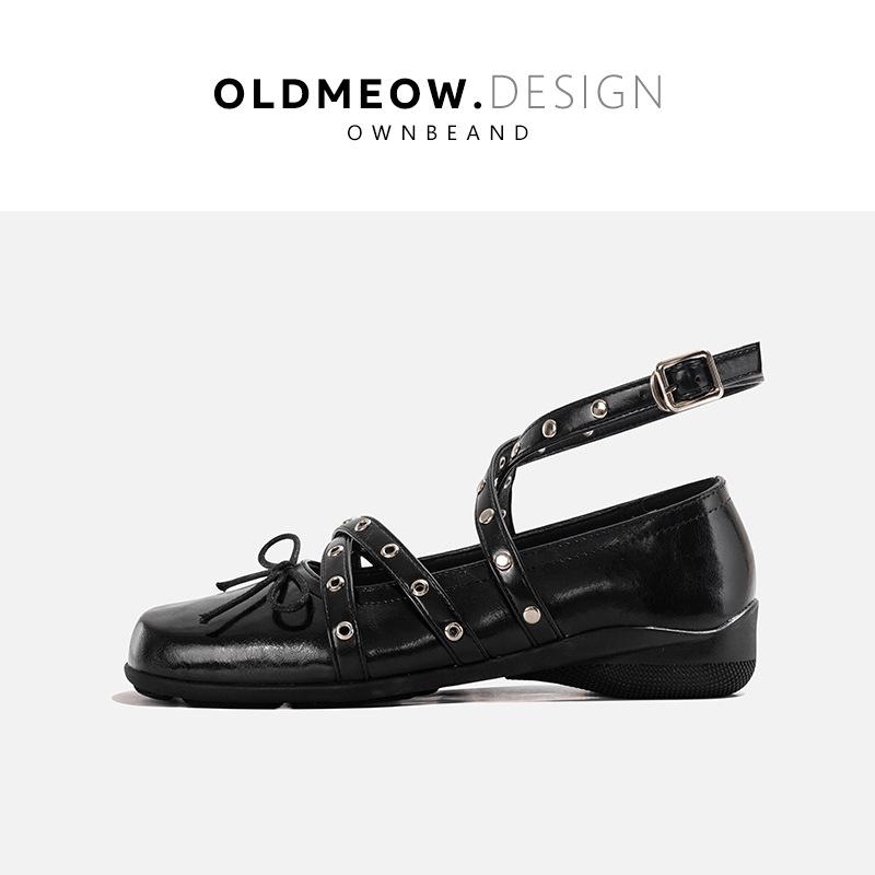 

Red cross-strap bow comfortable soft-soled single shoes women s 2025 new autumn shallow mouth rivet flat-soled ballet shoes 40