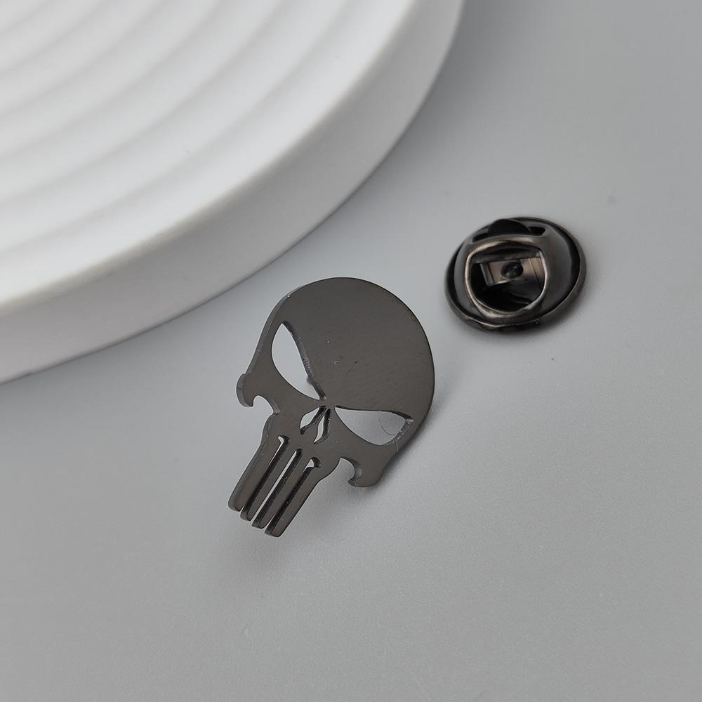 Punisher Skull Gold-plated Badge, Suit Lapel Pin Stainless Steel Black, Anti-exposure Buttons for Women, Brooch for Men