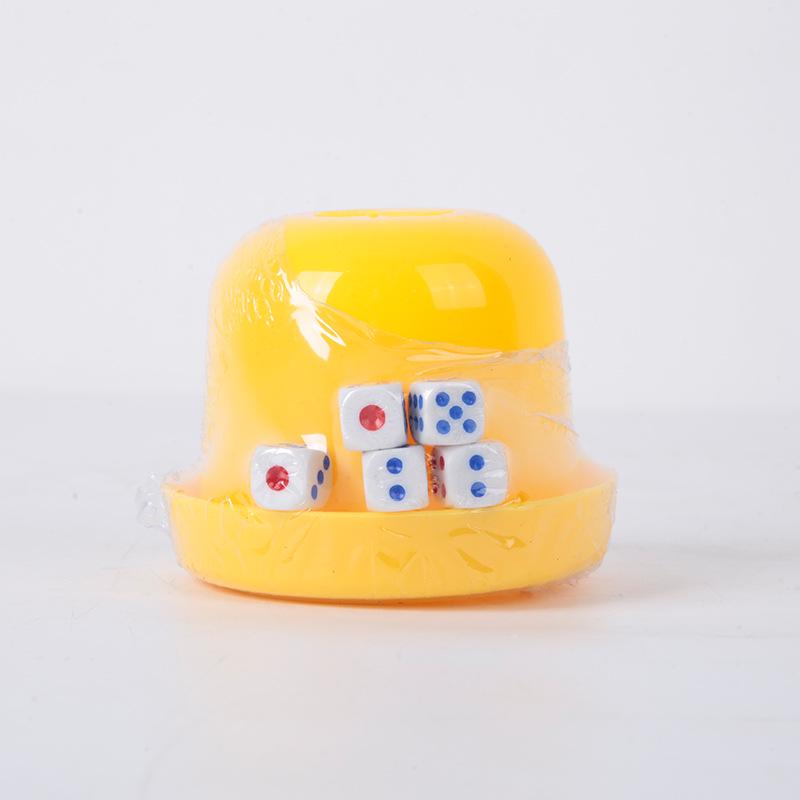 Set di bicchieri colorati in plastica PP per mamma e bambino, con dadi e bicchiere, confezione KTV.