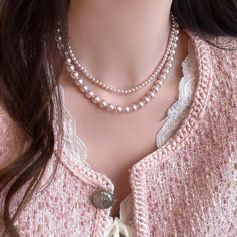 

Manta rose pearl beaded necklace retro temperament collarbone chain light luxury versatile high-end jewelry