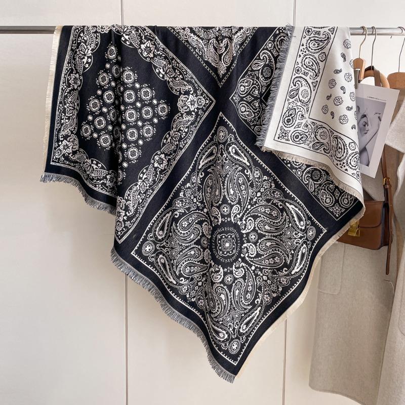 Winter New Imitation Cashmere Scarf High-end Women's Warm Square Scarf Red Cashew Jacquard Cape Shawl