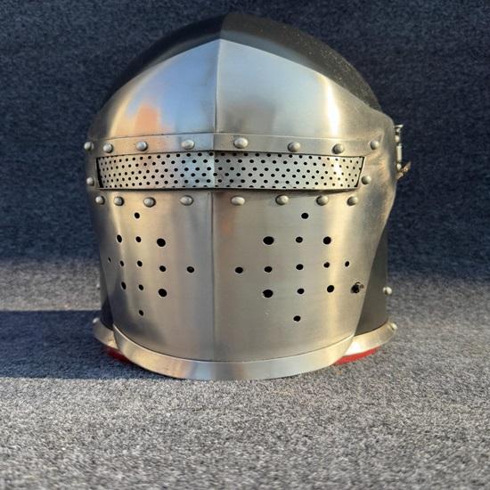 Mittelalterlicher Ritter Barbuta Helm Voll funktionsfähiges Visier Tragbarer Barbuta Helm Rollenspiel, LARP, Ausstellung Bestes Geschenk für ihn