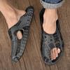 Fashion Summer Thick Bottom Patchwork Fashion Sandals Men Casual Beach Shoes Hollow-Out Garden Clogs Outdoor Slippers Can Be Decorated