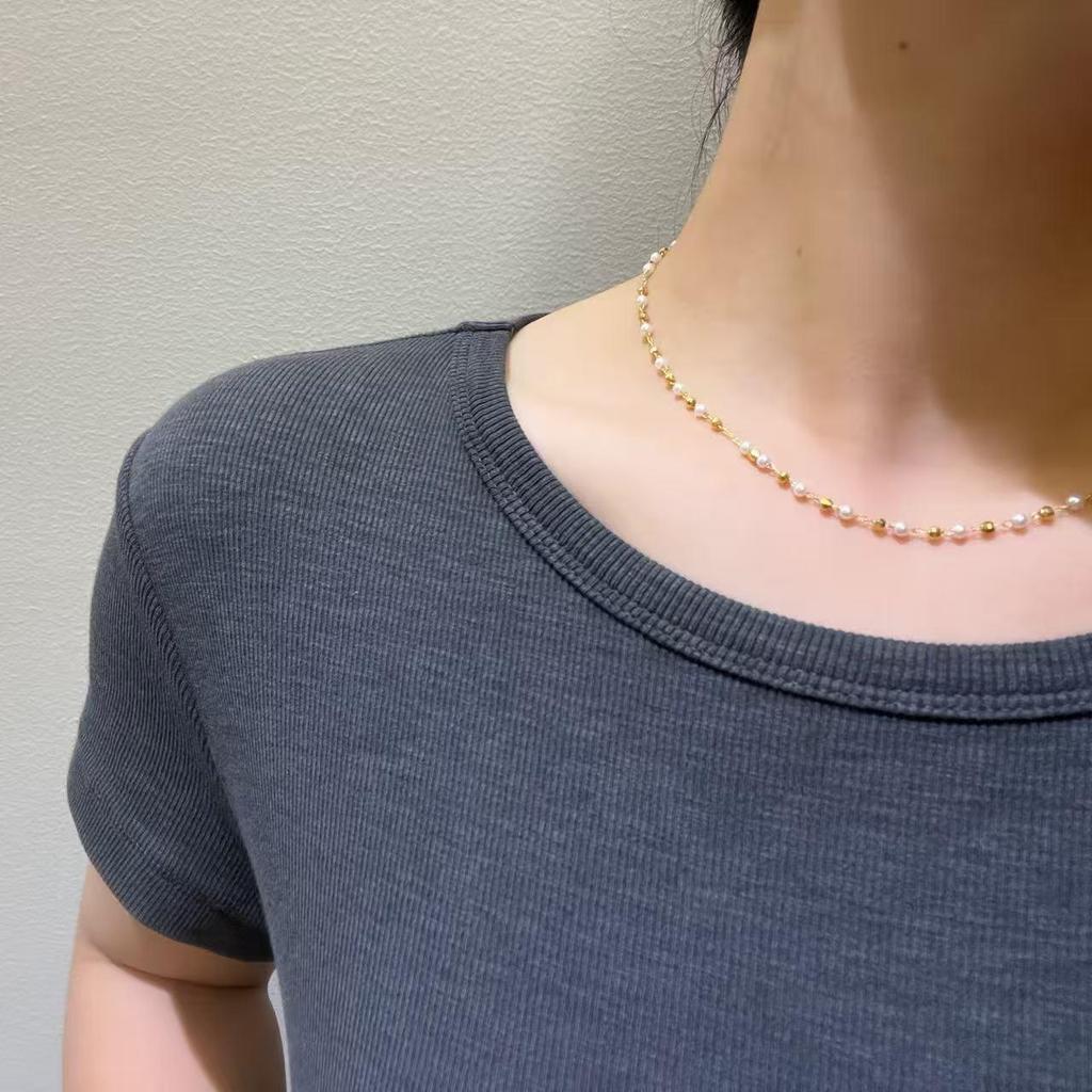 Elegant High-End Pearl Clavicle Necklace with Copper Gold Plated Baby's Breath Accents