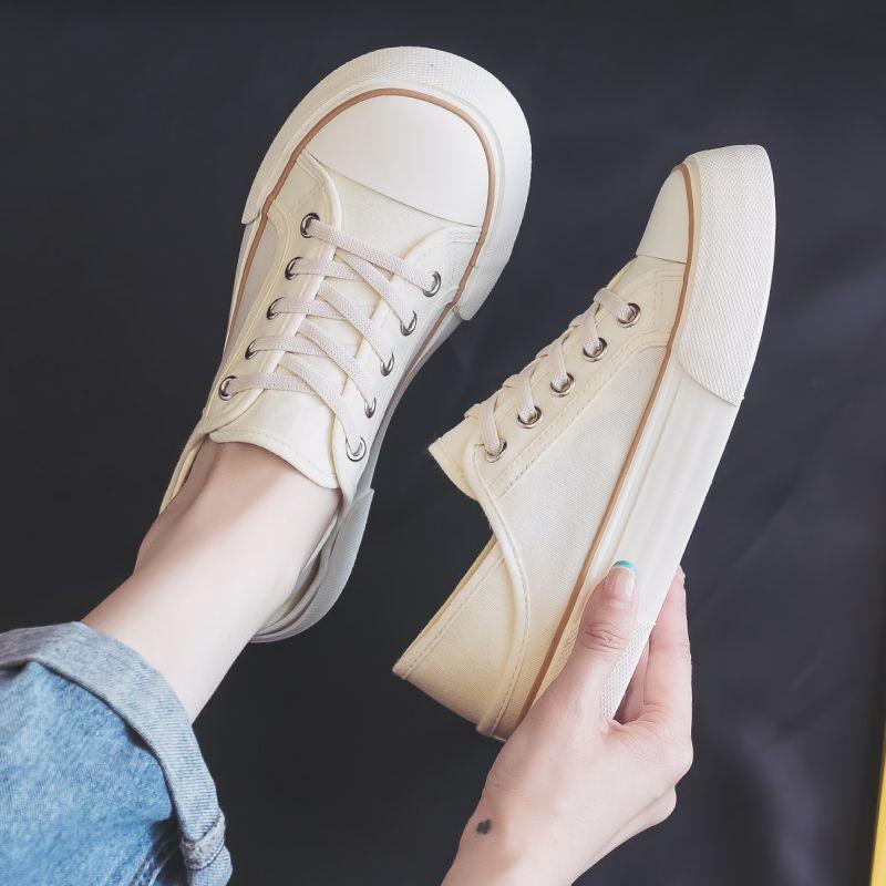 Mango head two wear elastic band canvas shoes women 2025 new lazy board shoes half drag white shoes women summer thin
