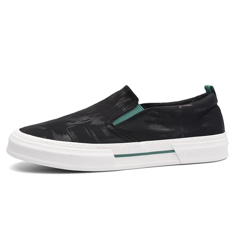 Men's Fashionable Slip-on Canvas Shoes: Spring Casual Low-top, Breathable, Light Luxury, Versatile.