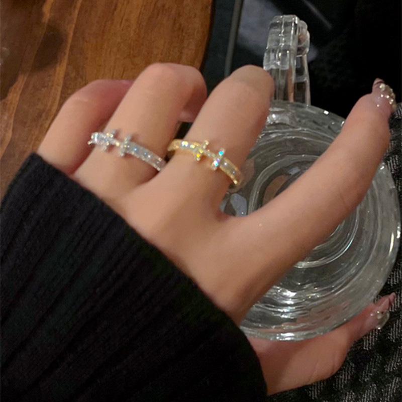 Elegant Diamond-Encrusted Letter Open Ring for Women – Versatile and Chic Design for Index Finger