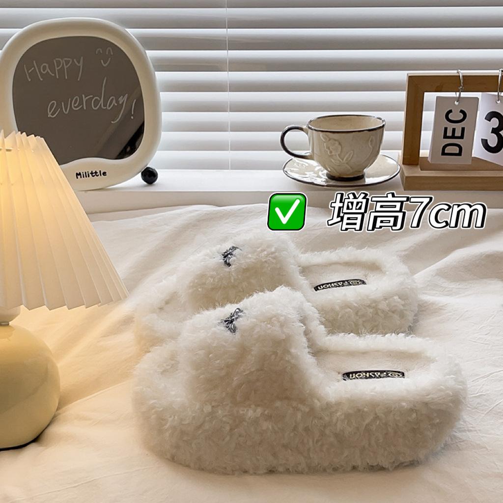 Internet Celebrity Mao Mao Slippers Women Wear Autumn and Winter 2025 New Home Super Fire Ins Tide Non-slip Thick Bottom Cotton Mop