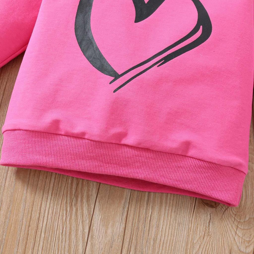 Girls' Heart Print Pullover Two-Piece Set: European/American Spring/Autumn Valentine's Day Children's Fashion.