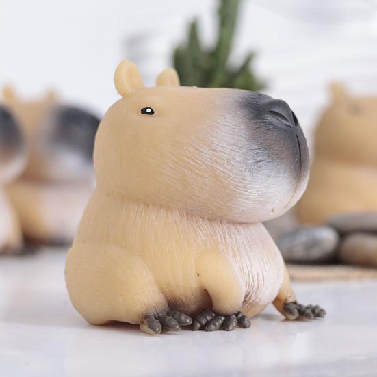 Capybara Squeeze Toy Slow Rebound Soft TPR Stress Anxiety Relief Portable Kids Teens Adults Animal Squishes Sensory Fidget Toy