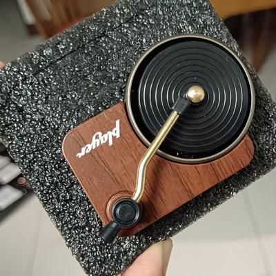 Car Aromatherapy Record Player Perfume Sheet Air Conditioner Out of The Trend Car Classic Fragrance Phonograph Album Cover